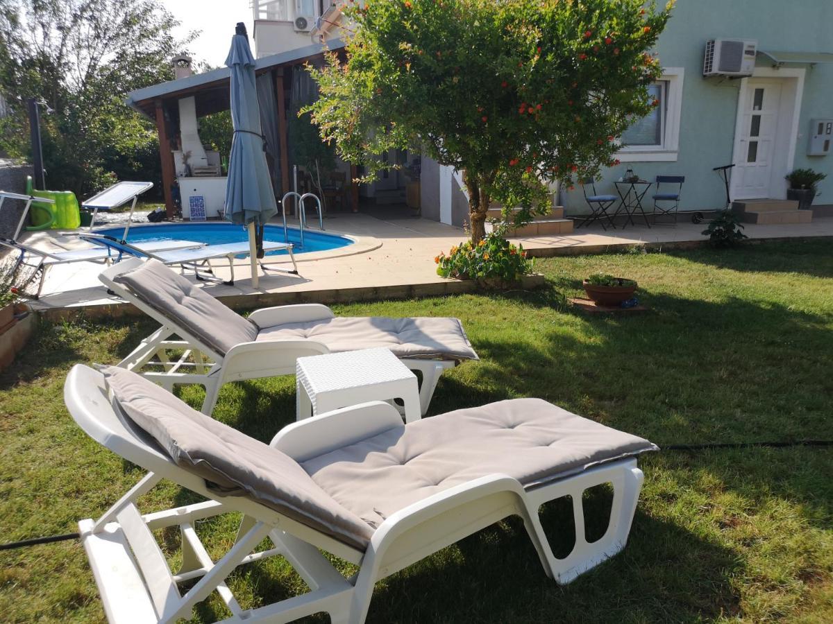 Chillout Apartments With Pool Patricia 法扎纳 外观 照片